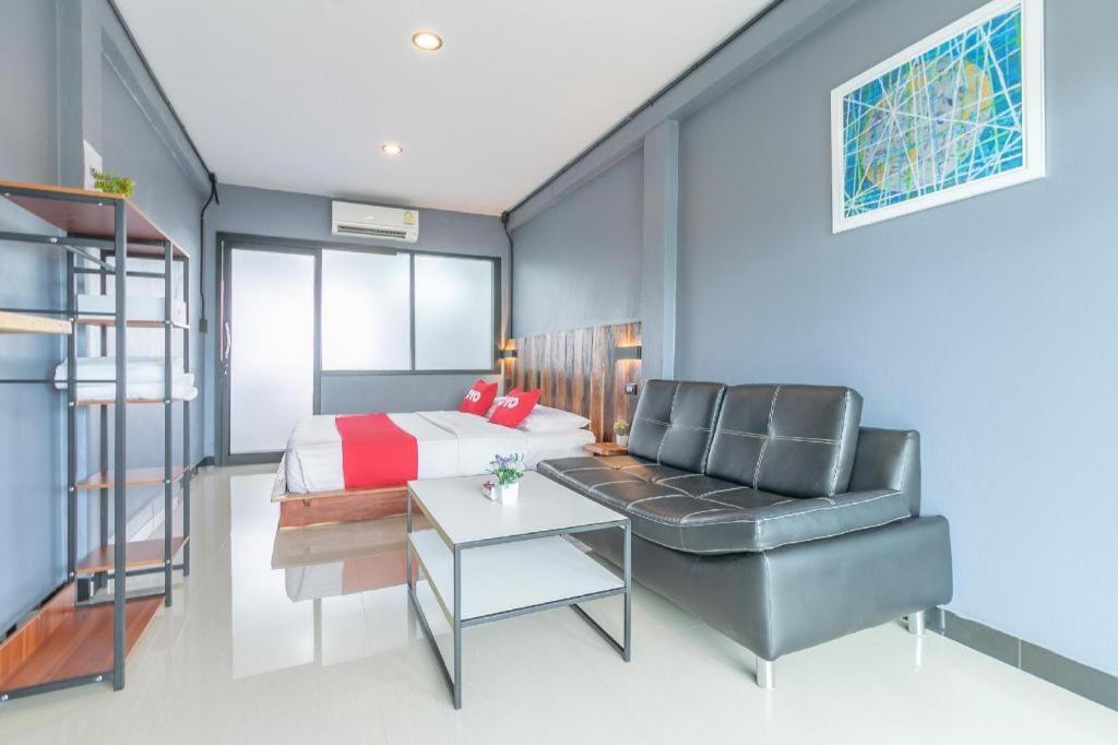Oyo 75305 T Park Pak Chong Hotel Mu Si Ngoại thất bức ảnh