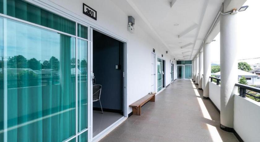 Oyo 75305 T Park Pak Chong Hotel Mu Si Ngoại thất bức ảnh
