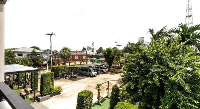 Oyo 75305 T Park Pak Chong Hotel Mu Si Ngoại thất bức ảnh